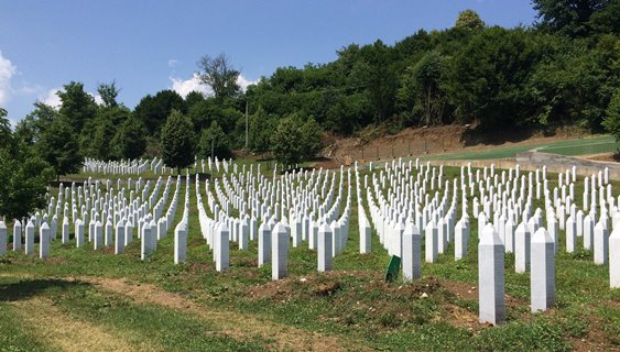 Une Journée internationale de commémoration du génocide de Srebrenica instaurée par l’ONU