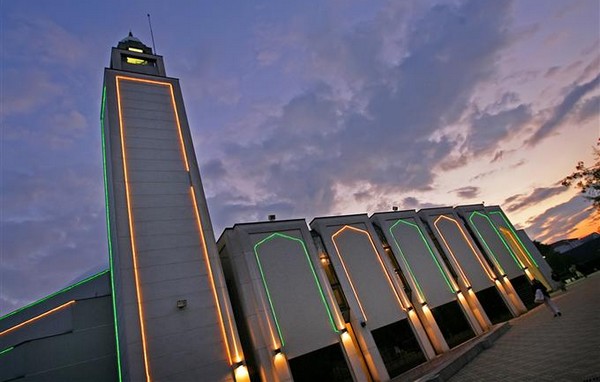 Un message de paix lancé par la Grande Mosquée de Lyon pour Noël