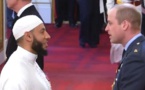 Un imam, salué en héros après l’attaque d’une mosquée de Londres, décoré de l'Ordre de l'Empire britannique (vidéo)