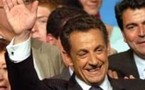 Nicolas Sarkozy succède à Jacques Chirac