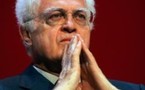 Lionel Jospin persiste et pense 'rendre service ' à son parti