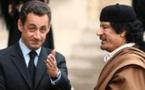 Visite de Kadhafi: Sarkozy signe des contrats et fustige ceux qui 'donnent des leçons'