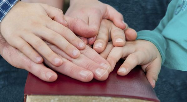 Faut-il délier le couple dogme/foi ?