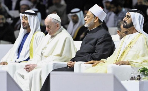 Déclaration du pape François et de l'imam Al-Azhar sur la fraternité humaine pour la paix dans le monde et la coexistence commune 