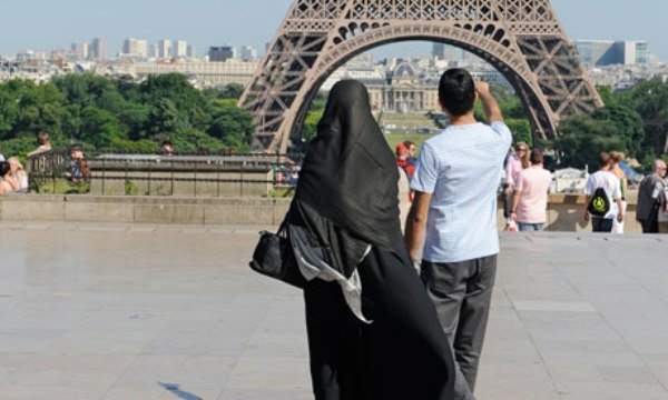 L’interdiction du niqab en France débattue à la CEDH